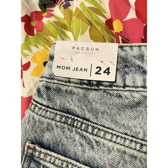 NWT! PACSUN Mom Jeans •24• Mahoney Acid Wash High Rise 80’s - Picture 9 of 10